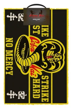 Pyramid International Cobra Kai - Tapis De Porte "no Mercy"